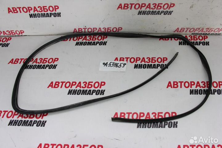 Уплотнитель для Toyota Cami 2001-2005г