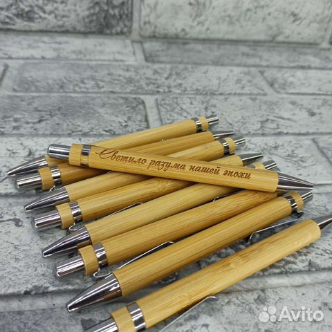 Шариковые ручки из дерева с гравировкой