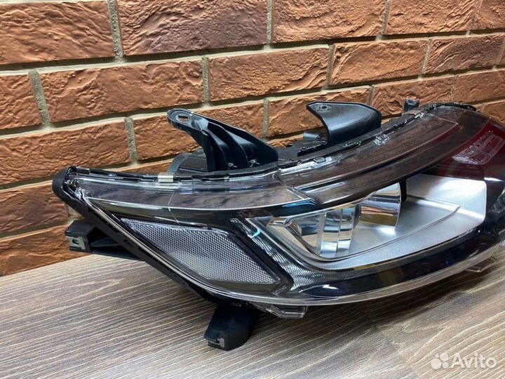 Фара правая Mitsubishi Outlander GF 2015-2018