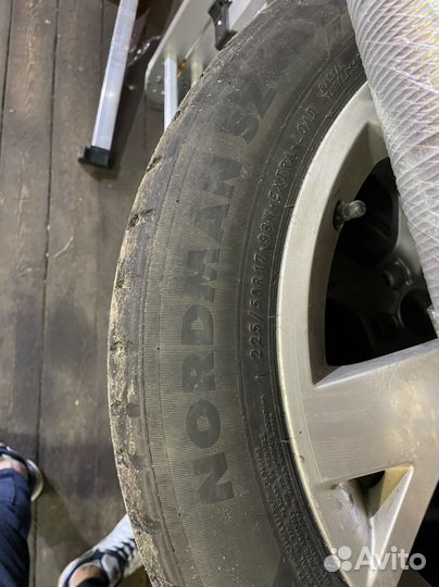 Nokian Tyres Nordman SZ 225/50 R17