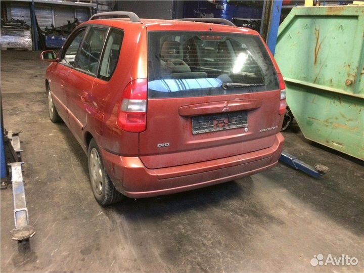 Разбор на запчасти Mitsubishi Space Star