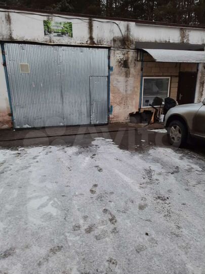Гараж, > 30 м²