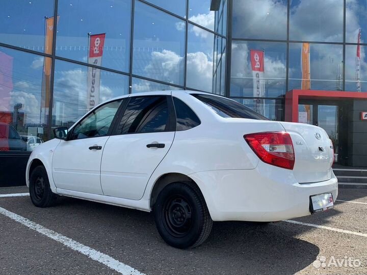 LADA Granta 1.6 МТ, 2018, 139 193 км