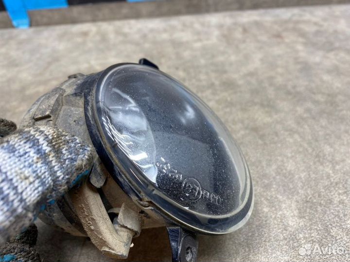 Противотуманная фара передняя правая Лада Гранта