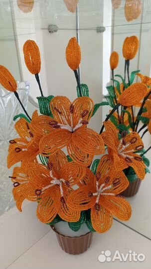 Цветы из бисера