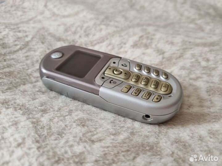 Motorola C205