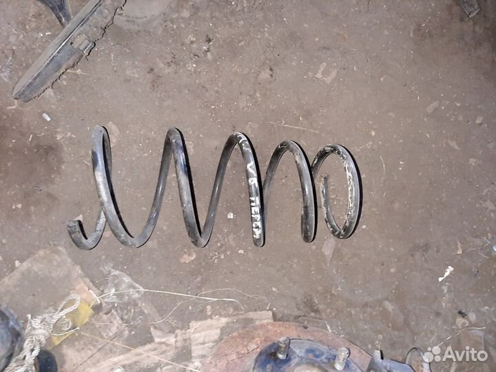 Пружина передняя faw v5