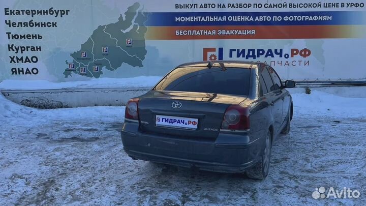 Горловина топливного бака Toyota Avensis (T250) 77