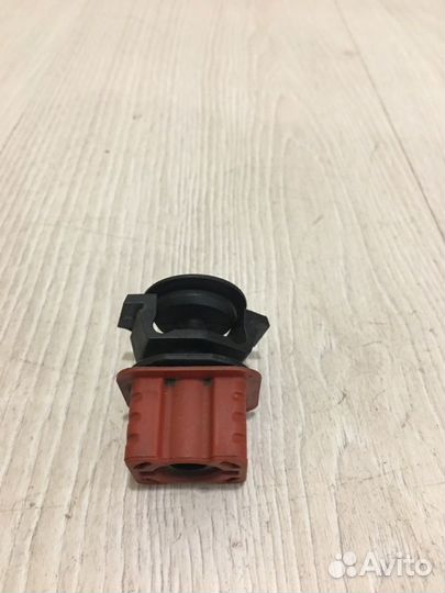 Клипса крепления радиатора Mercedes Benz S350 W221