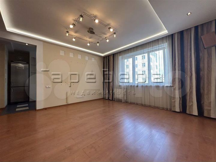 3-к. квартира, 83 м², 7/10 эт.