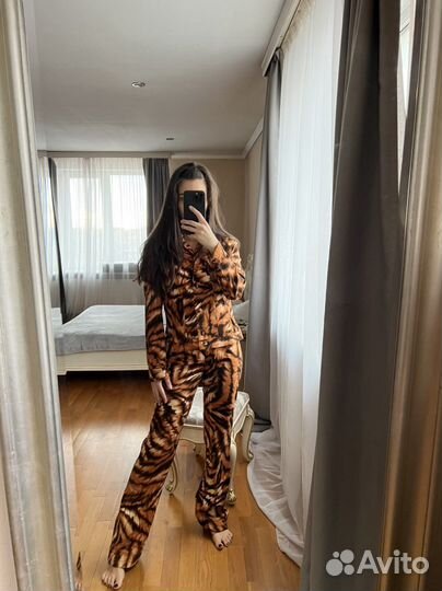 Костюм Escada оригинал (S-M)