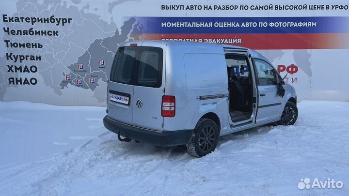 Стекло кузовное глухое правое Volkswagen Caddy (2k)