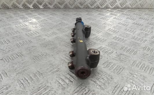 Топливная рампа дизельная citroen C5 2 (GEA06BB01)
