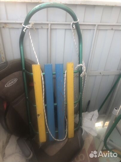 Продам санки