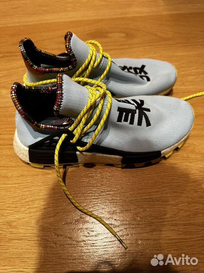 Кросовки Adidas x Pharrell Whilliams