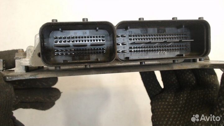 Блок управления двигателем Hyundai i40, 2013