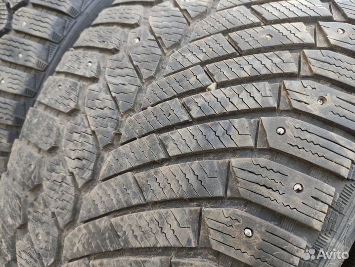 Gislaved Nord Frost 200 275/40 R20