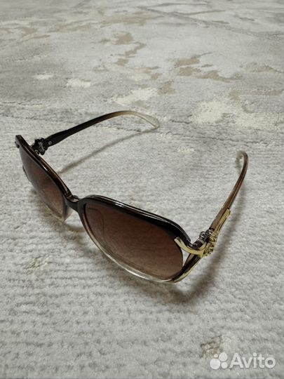 Солнцезащитные очки