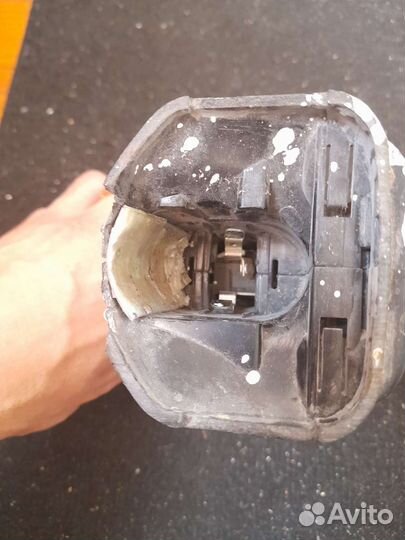 Hitachi тушка рабочий