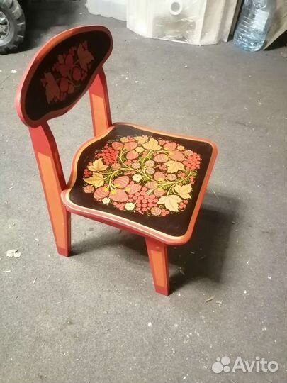 Детский стульчик