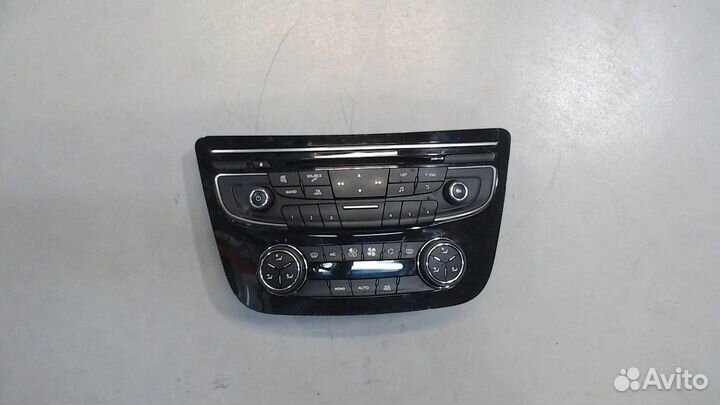 Панель управления магнитолой Peugeot 508, 2012