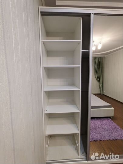 Шкаф для одежды бу белый