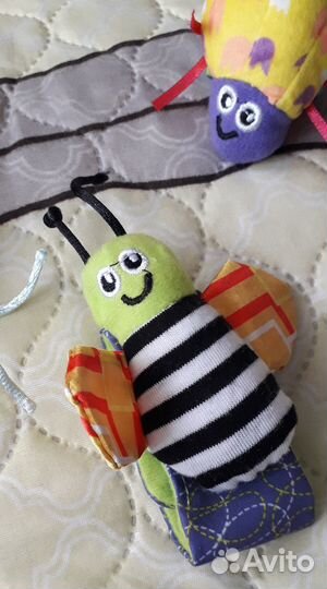 Погремушки на ручки и ножки малыша