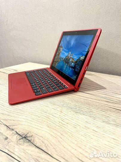 Портативный ноутбук - планшет HP x2 Detachable