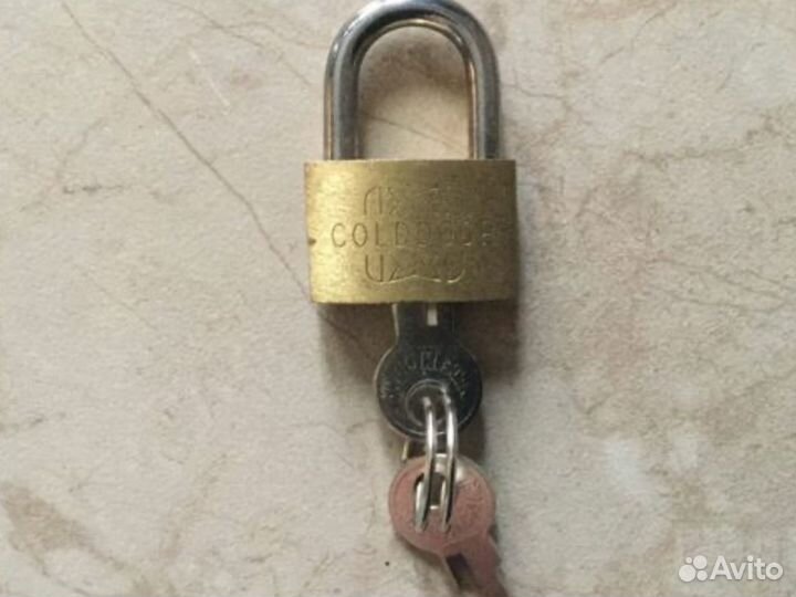 Замки с ключами новые металл влагонепроницаемые
