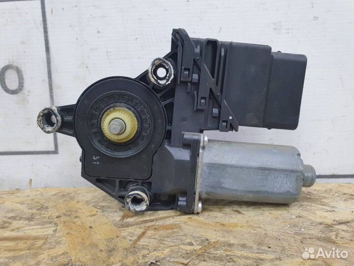 Моторчик стеклоподъемника Vw Golf Plus 1.6 2006