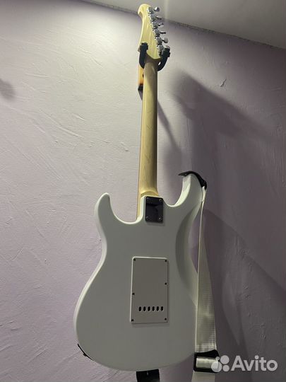 Электронная гитара