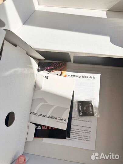 Материнская плата B550 aorus elite V2