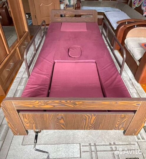 Многофункциональная кровать для лежачих больных