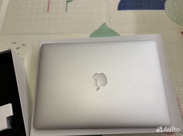 MacBook Air 13