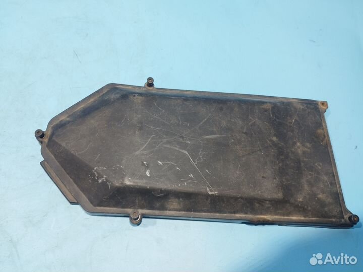 Крышка блока предохранителей Mercedes W140