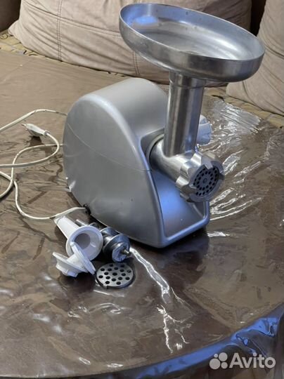 Мясорубка электрическая