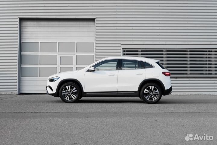 Mercedes-Benz GLA-класс 1.3 AMT, 2023, 10 км