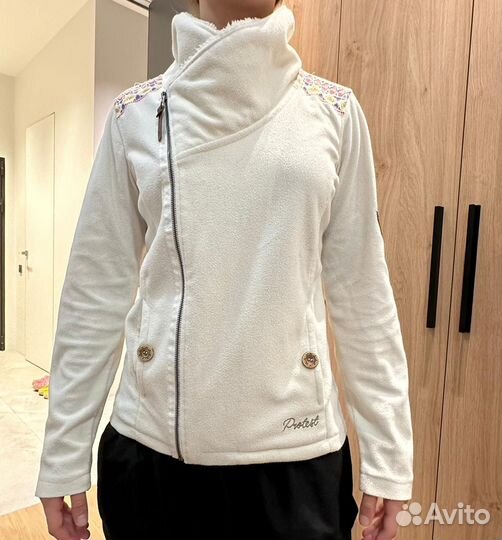 Флиска кофта белая мягкая S(42-44)