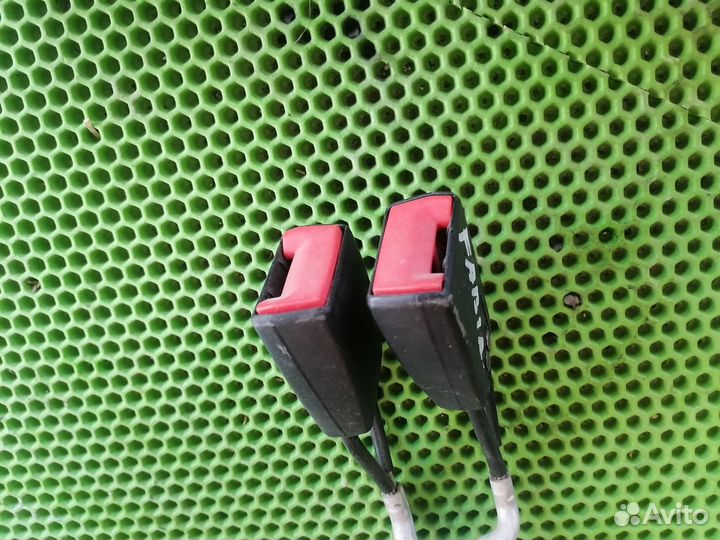 Замок ремня безопасности Шкода Фабия 1