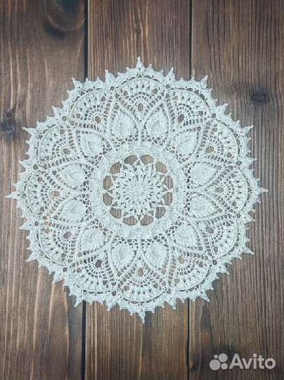 Салфетки объёмные кружевные на стол