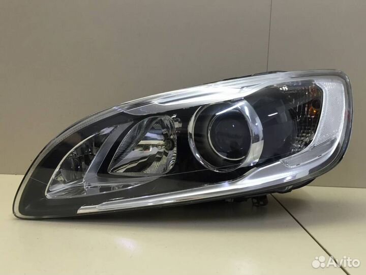Фара левая Volvo XC60