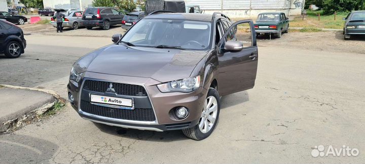 Mitsubishi Outlander 2.4 CVT, 2011, 225 000 км