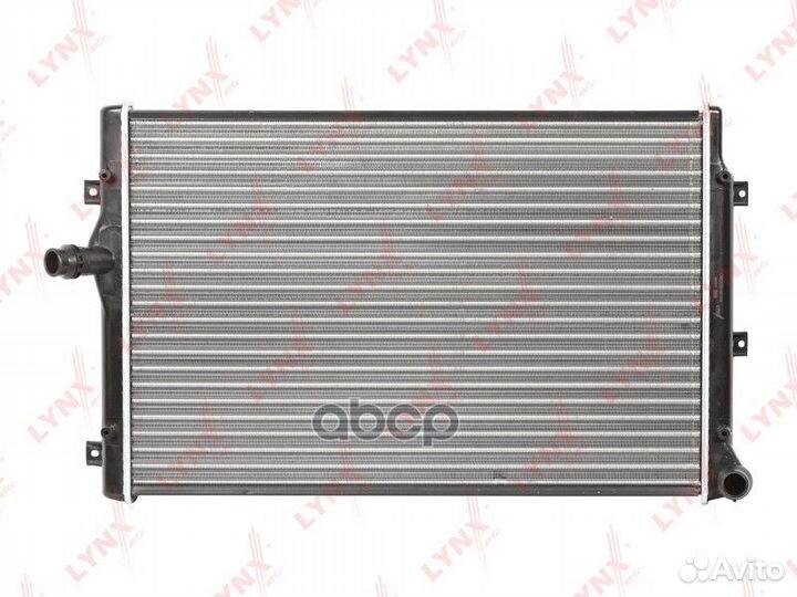 Радиатор охлаждения двигателя audi A3 1.6D-2.0