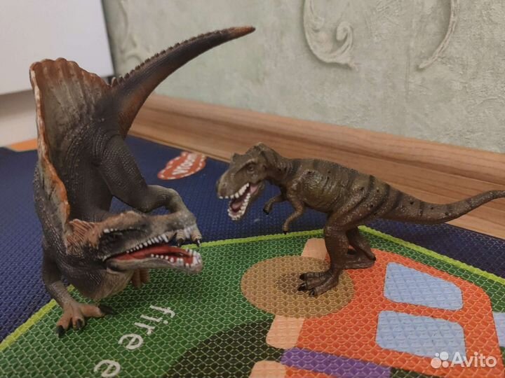 Динозавры маска на руку паук огромный