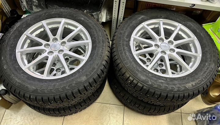 Комплект колес Land Rover Evoque R17 новые