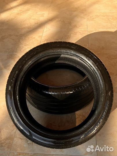 Pirelli P Zero 275/35 R20