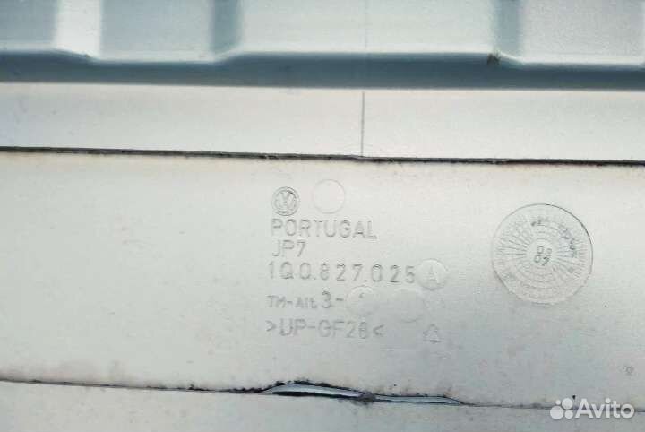 Крышка багажника VW Eos