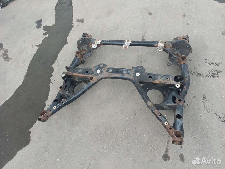 Подрамник передний bmw 320d F30