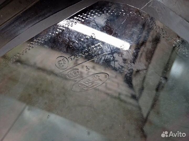 Стекло глухое зад. правое Ford Focus 2 2005-2008