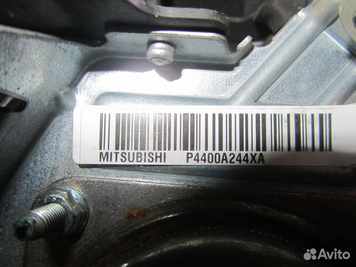 Подушка безопасности водителя Митсубиси Colt 6